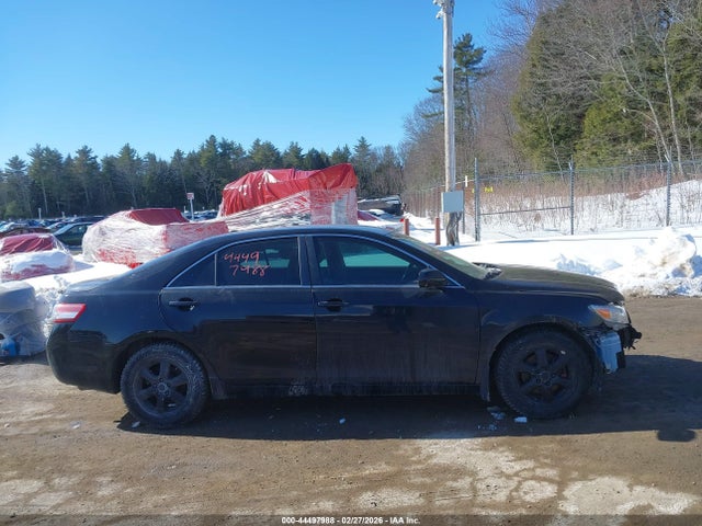 44497988 :رقم المزاد ، 4T4BF3EKXBR171273 vin ، 2011 Toyota Camry Le مزاد بيع
