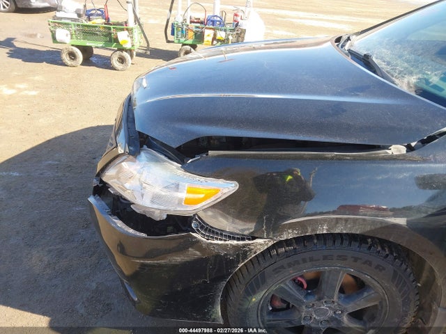 44497988 :رقم المزاد ، 4T4BF3EKXBR171273 vin ، 2011 Toyota Camry Le مزاد بيع