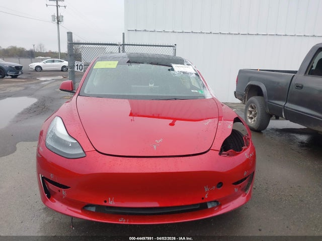 2022 Tesla Model 3 Long Range Dual Motor All-wheel Drive მანქანა იყიდება აუქციონზე, vin: 5YJ3E1EB7NF264632, აუქციონის ნომერი: 44497991