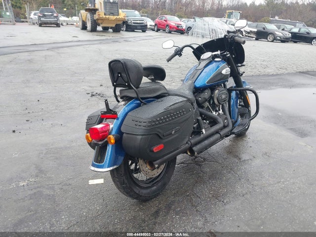 2022 HARLEY-DAVIDSON FLHCS 1HD1YBK19NB036942 Photo 3