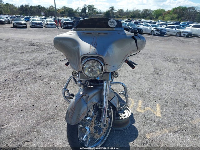 2009 HARLEY-DAVIDSON FLHX 1HD1KB4169Y677306 Photo 4