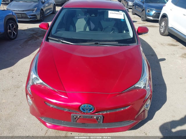 JTDKARFU5G3506727 Toyota Prius Three Touring