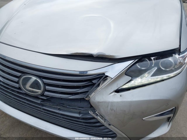 44498022 :رقم المزاد ، 58ABK1GG0GU010403 vin ، 2016 Lexus Es 350 مزاد بيع