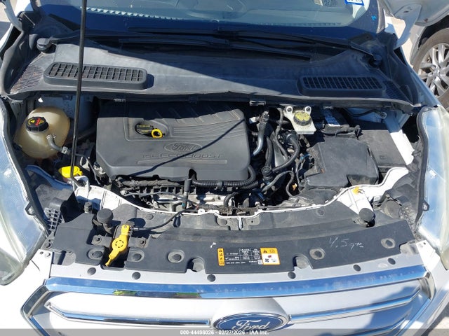 1FMCU0GD3JUA74495 Ford ESCAPE SE