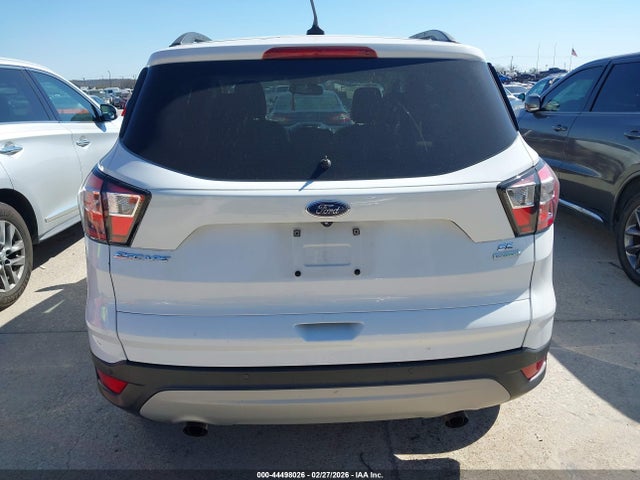1FMCU0GD3JUA74495 Ford ESCAPE SE