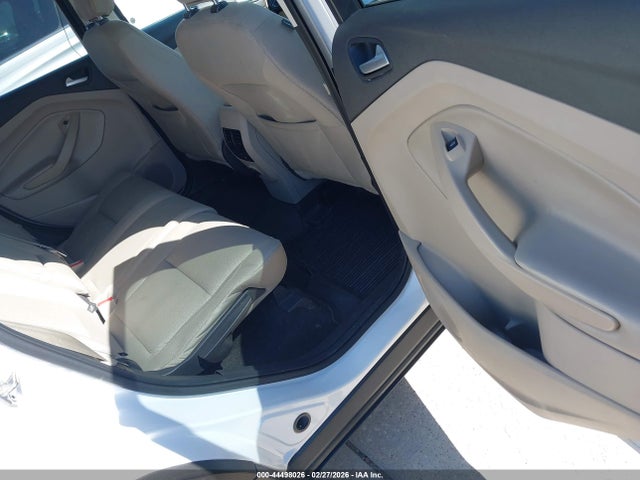 1FMCU0GD3JUA74495 Ford ESCAPE SE
