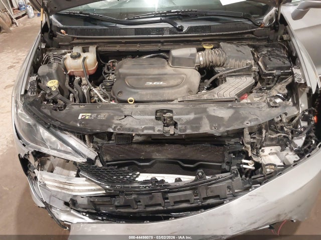 Aukcja sprzedaży 2017 Chrysler Pacifica Touring-l, vin: 2C4RC1BG1HR569410, numer aukcji: 44498075