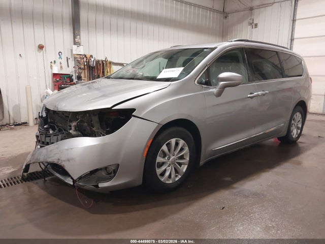 Aukcja sprzedaży 2017 Chrysler Pacifica Touring-l, vin: 2C4RC1BG1HR569410, numer aukcji: 44498075