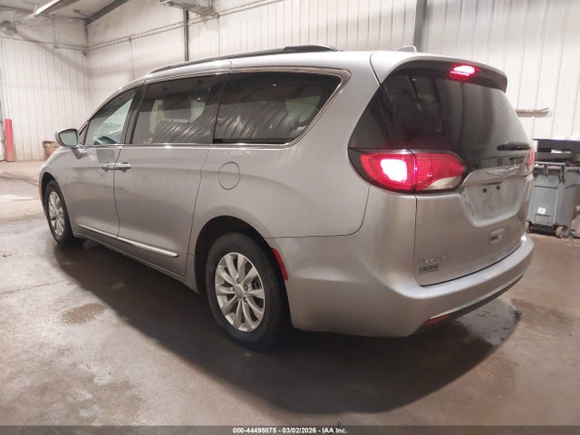 Aukcja sprzedaży 2017 Chrysler Pacifica Touring-l, vin: 2C4RC1BG1HR569410, numer aukcji: 44498075