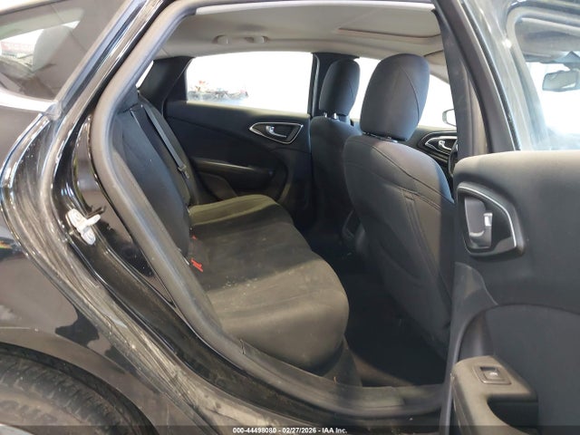 Chrysler 200 Limited 2016 1C3CCCAB5GN169342 Image 8