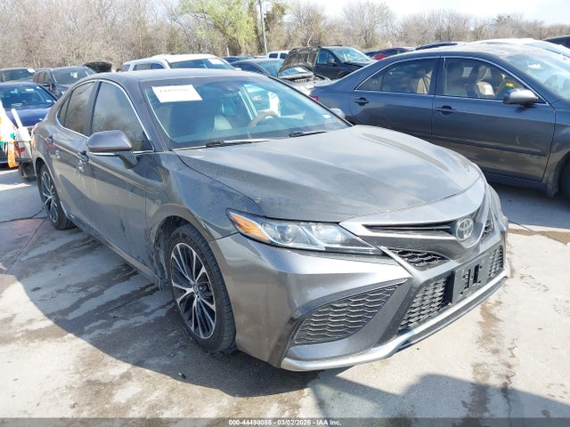 Toyota CAMRY SE 2018 4T1B11HKXJU074114 Image 1
