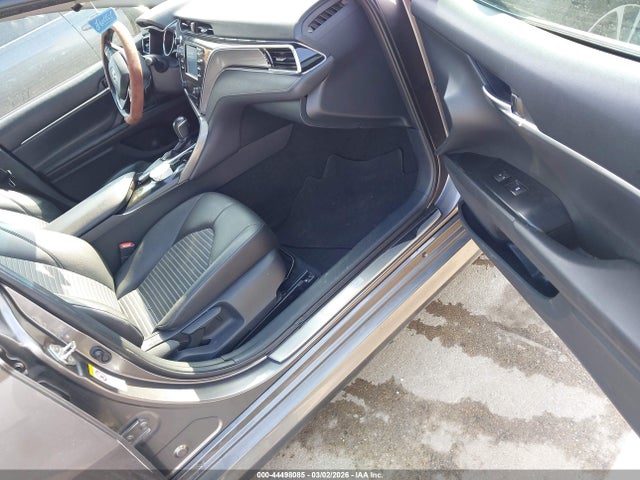 Toyota CAMRY SE 2018 4T1B11HKXJU074114 Image 5