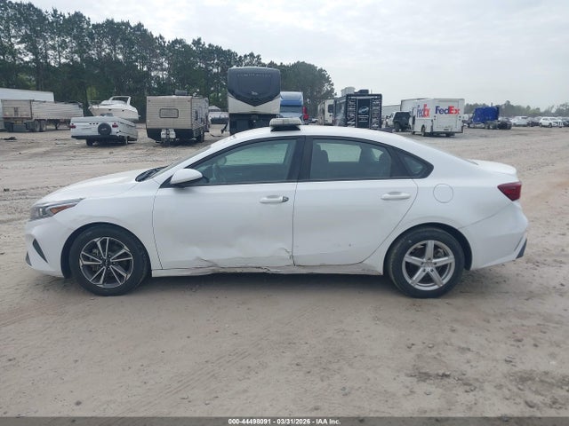 3KPF24AD3PE516500 KIA Forte Lxs