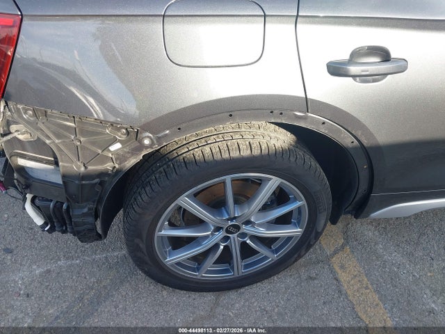 44498113 :رقم المزاد ، WA1E2AFYXM2041002 vin ، 2021 Audi Q5 Premium Plus 55 Tfsi E Quattro S Tronic مزاد بيع