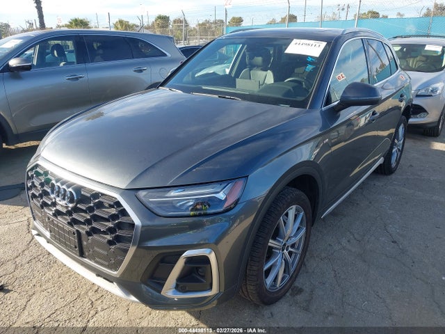 44498113 :رقم المزاد ، WA1E2AFYXM2041002 vin ، 2021 Audi Q5 Premium Plus 55 Tfsi E Quattro S Tronic مزاد بيع