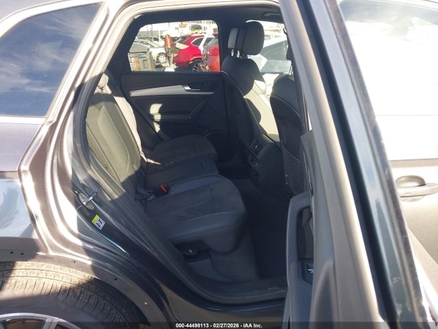 44498113 :رقم المزاد ، WA1E2AFYXM2041002 vin ، 2021 Audi Q5 Premium Plus 55 Tfsi E Quattro S Tronic مزاد بيع