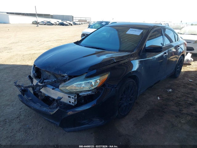 1N4AL3AP4JC264157 Nissan Altima 2.5 Sr