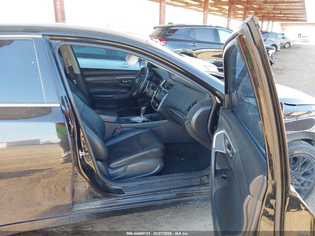1N4AL3AP4JC264157 Nissan Altima 2.5 Sr
