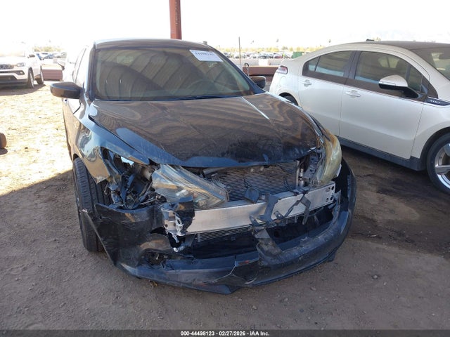 1N4AL3AP4JC264157 Nissan Altima 2.5 Sr