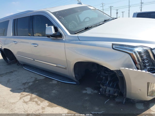 1GYS3HKJ4LR119698 Cadillac Escalade Esv 2wd Luxury