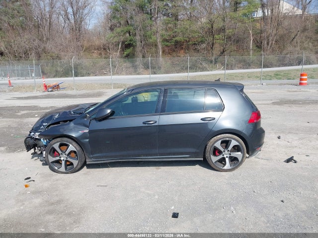 Продажа на аукционе авто 2015 Volkswagen Golf Gti 2.0t S 4-door, vin: 3VW4T7AUXFM077013, номер лота: 44498133