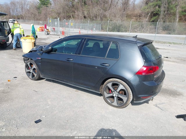 2015 VOLKSWAGEN GOLF GTI 3VW4T7AUXFM077013 Photo 2
