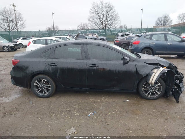 3KPF24AD4PE542667 KIA Forte Lxs