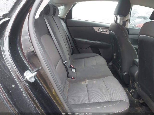 3KPF24AD4PE542667 KIA Forte Lxs