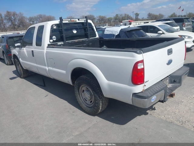 2013 FORD F-250 1FT7X2A6XDEB24715 Photo 2