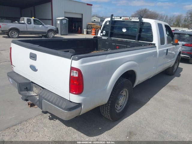 2013 FORD F-250 1FT7X2A6XDEB24715 Photo 3