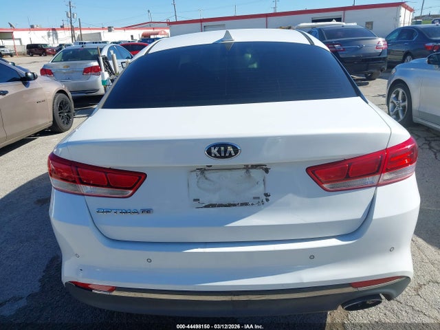 5XXGT4L31JG208679 KIA Optima Lx