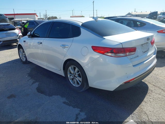 5XXGT4L31JG208679 KIA Optima Lx