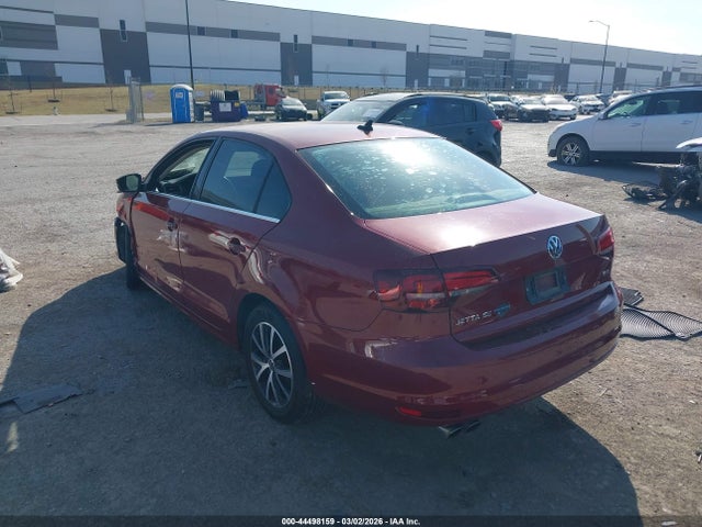 Продажа на аукционе авто 2017 Volkswagen Jetta 1.4t Se, vin: 3VWDB7AJ5HM283898, номер лота: 44498159