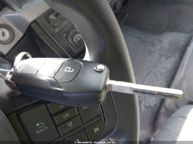 1FTFW1L82RKD30319 Ford F-150 Xl
