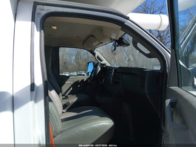 2021 Chevrolet Express Cutaway Work Van მანქანა იყიდება აუქციონზე, vin: 1GB0GSF78M1155637, აუქციონის ნომერი: 44498165