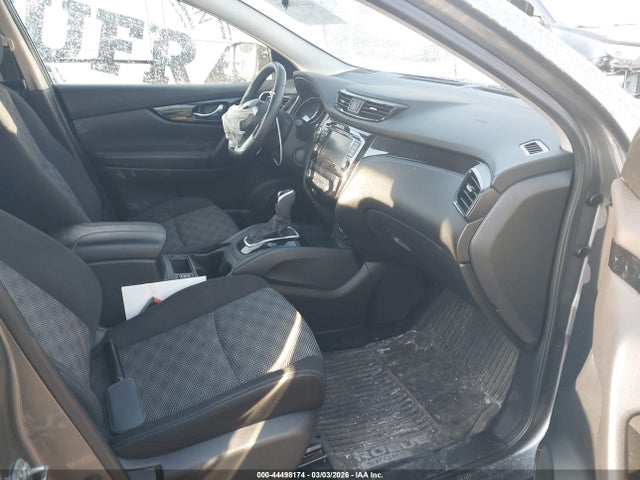 JN1BJ1CR6KW625253 Nissan Rogue Sport Sv
