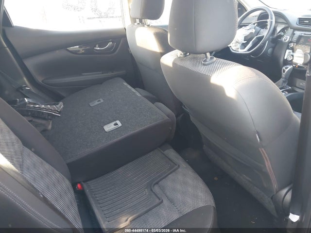 JN1BJ1CR6KW625253 Nissan Rogue Sport Sv