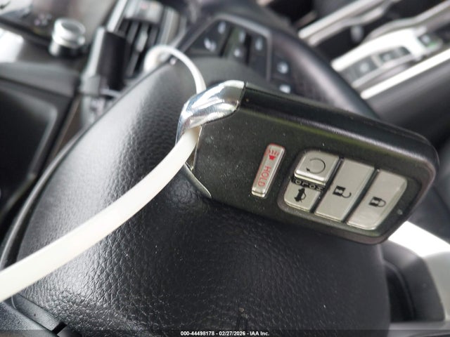 1HGCV2F90MA029242 Honda Accord Touring