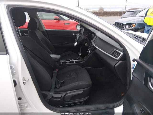 5XXGT4L34KG283104 KIA Optima Lx