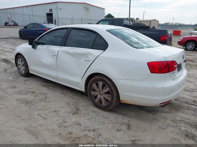 Продаж на аукціоні авто 2013 Volkswagen Jetta 2.5l Se, vin: 3VWDX7AJ4DM442924, номер лоту: 44498199