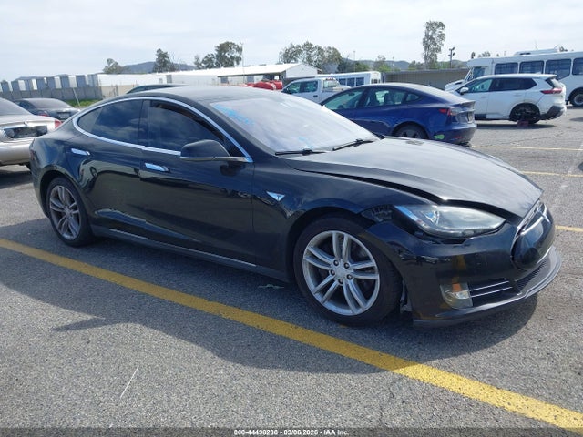 2014 TESLA MODEL S 5YJSA1H13EFP52244 Photo 0