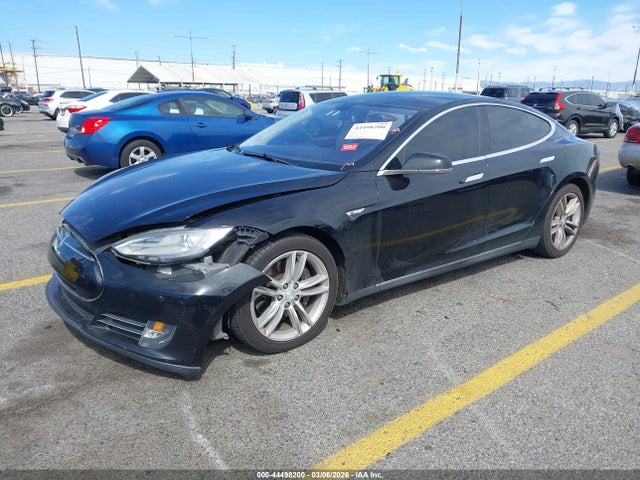 2014 TESLA MODEL S 5YJSA1H13EFP52244 Photo 1