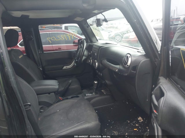 2015 JEEP WRANGLER UNLIMITED 1C4HJWEG0FL500465 Photo 4