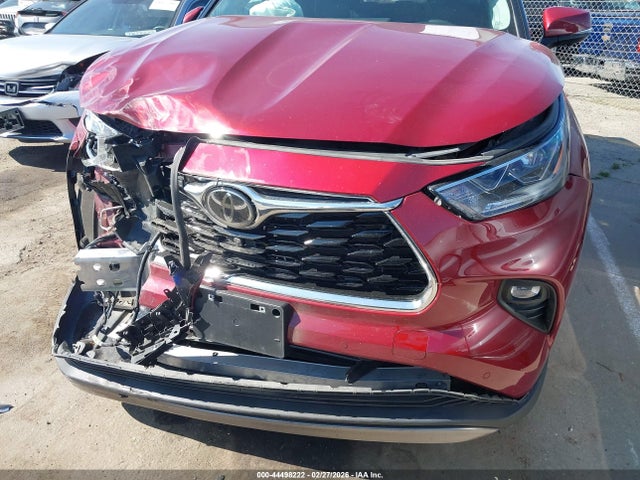 Toyota Highlander Platinum 2024 5TDKDRBH4RS548761 Image 20