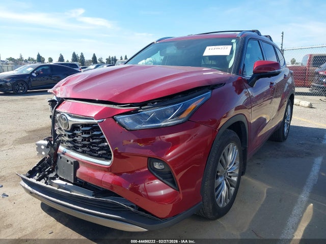 2024 TOYOTA HIGHLANDER 5TDKDRBH4RS548761 Photo 1