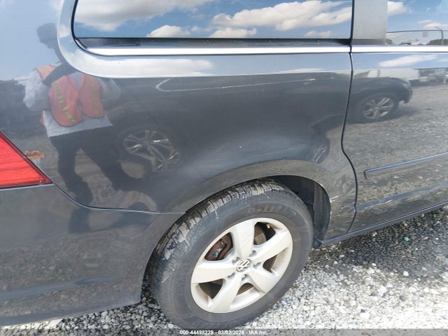 Aukcja sprzedaży 2011 Volkswagen Routan Se, vin: 2V4RW3DG1BR669617, numer aukcji: 44498229