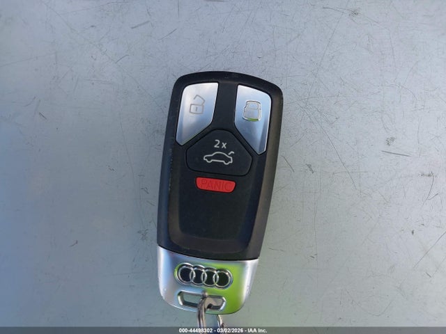 2019 AUDI A4 WAUHMAF47KN007473 Photo 10