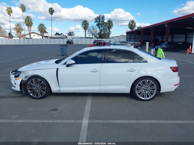WAUHMAF47KN007473 Audi A4 40 Premium