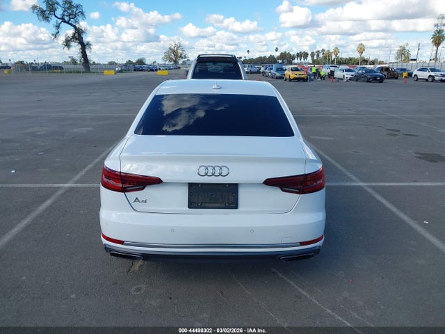 WAUHMAF47KN007473 Audi A4 40 Premium