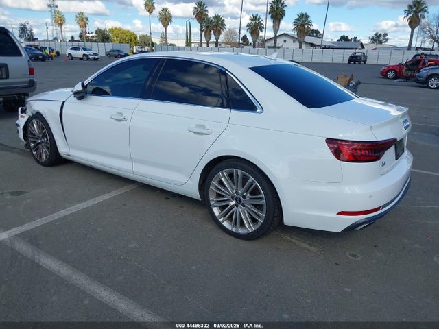 2019 AUDI A4 WAUHMAF47KN007473 Photo 2